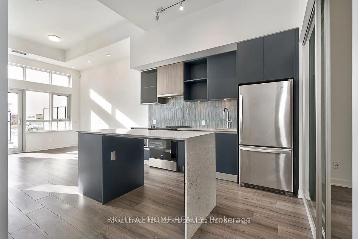 Photo 4 of Unit 101, 405 Dundas Street W, Oakville, Glenorchy — HOMEH