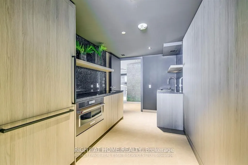 Photo 22 of Unit 101, 405 Dundas Street W, Oakville, Glenorchy — HOMEH