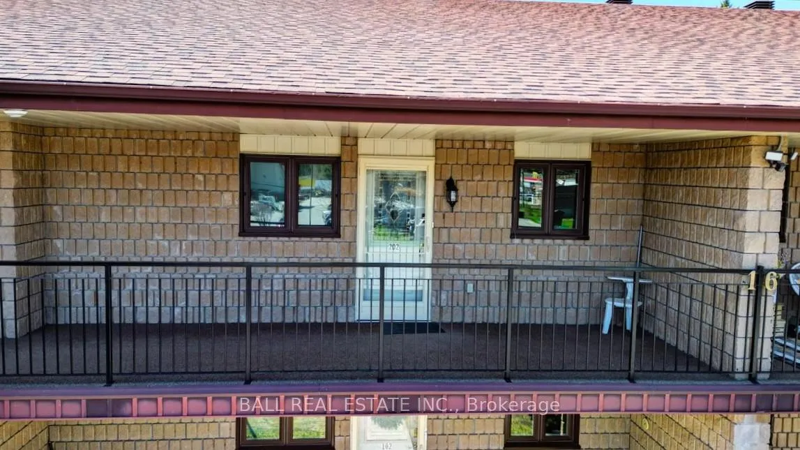 Photo 3 of Unit Unit #202, 16 Alice Street, Bancroft, Bancroft Ward — HOMEH