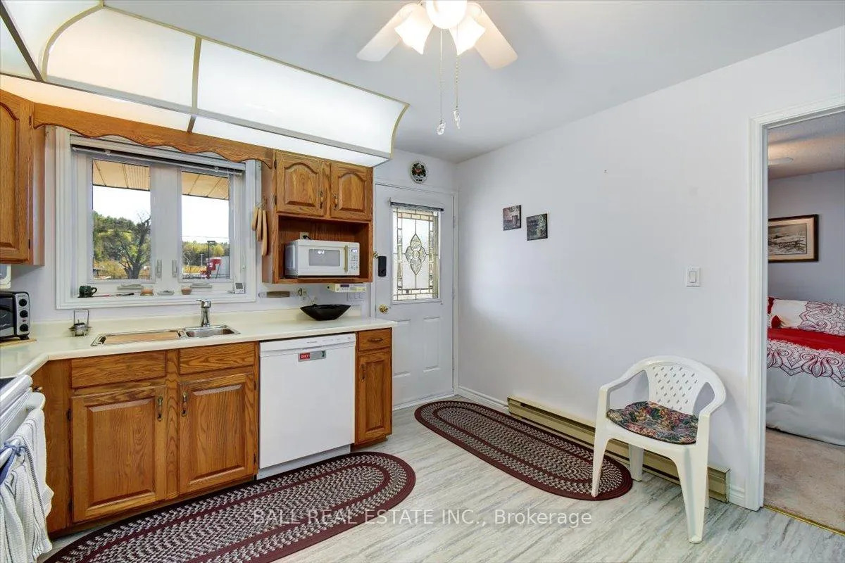 Photo 7 of Unit Unit #202, 16 Alice Street, Bancroft, Bancroft Ward — HOMEH