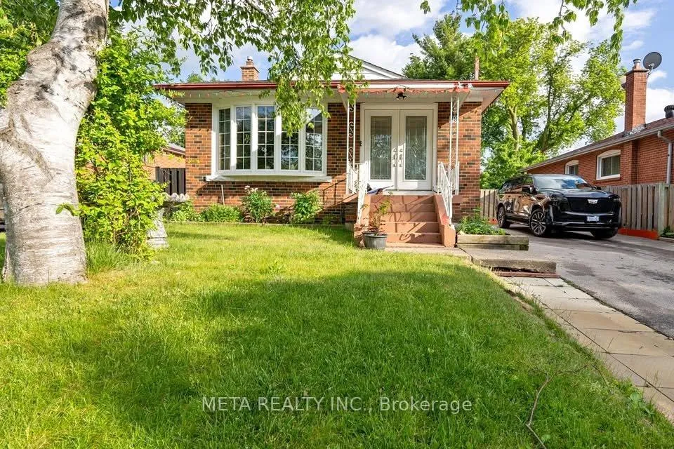 Front of 79 Chestermere Boulevard