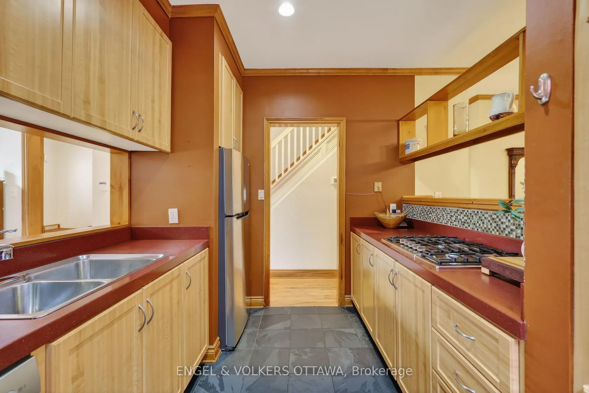 Photo 8 of 34 Ella Street, Ottawa, Glebe — HOMEH