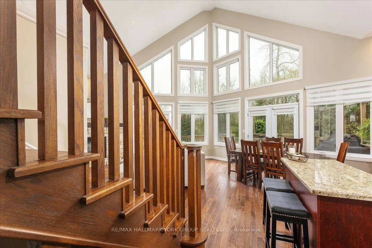 Photo 20 of 94 Riverview Beach Road, Georgina, Pefferlaw — HOMEH