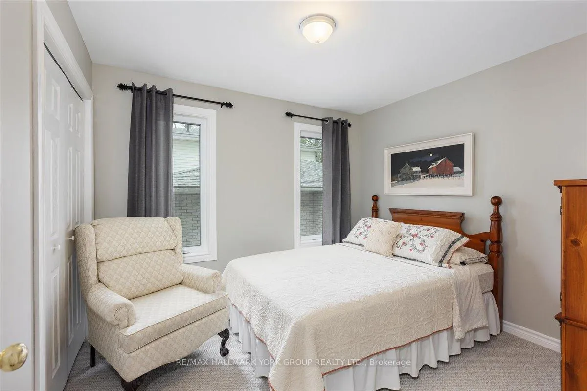 Photo 24 of 94 Riverview Beach Road, Georgina, Pefferlaw — HOMEH
