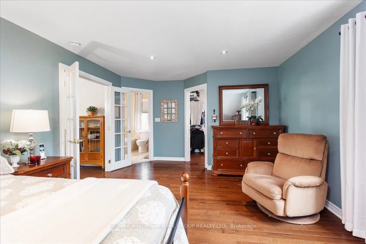 Photo 28 of 94 Riverview Beach Road, Georgina, Pefferlaw — HOMEH