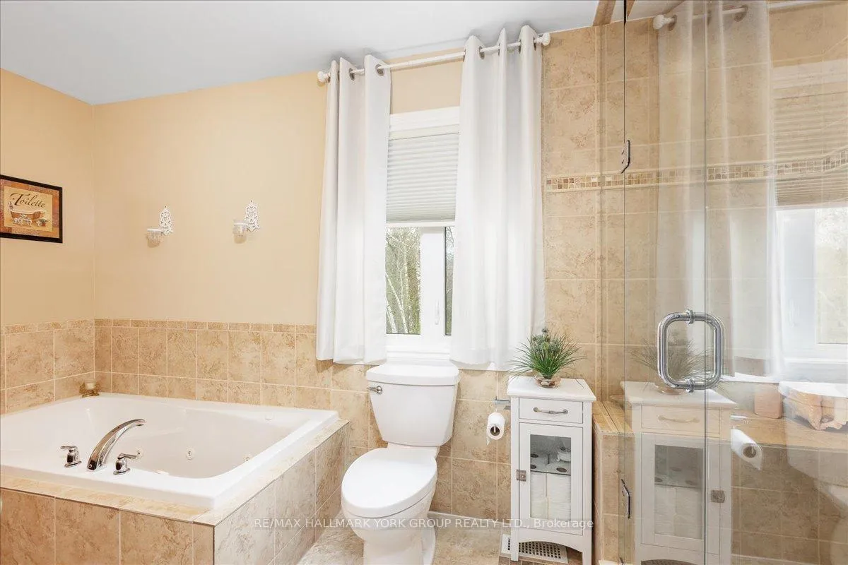Photo 30 of 94 Riverview Beach Road, Georgina, Pefferlaw — HOMEH