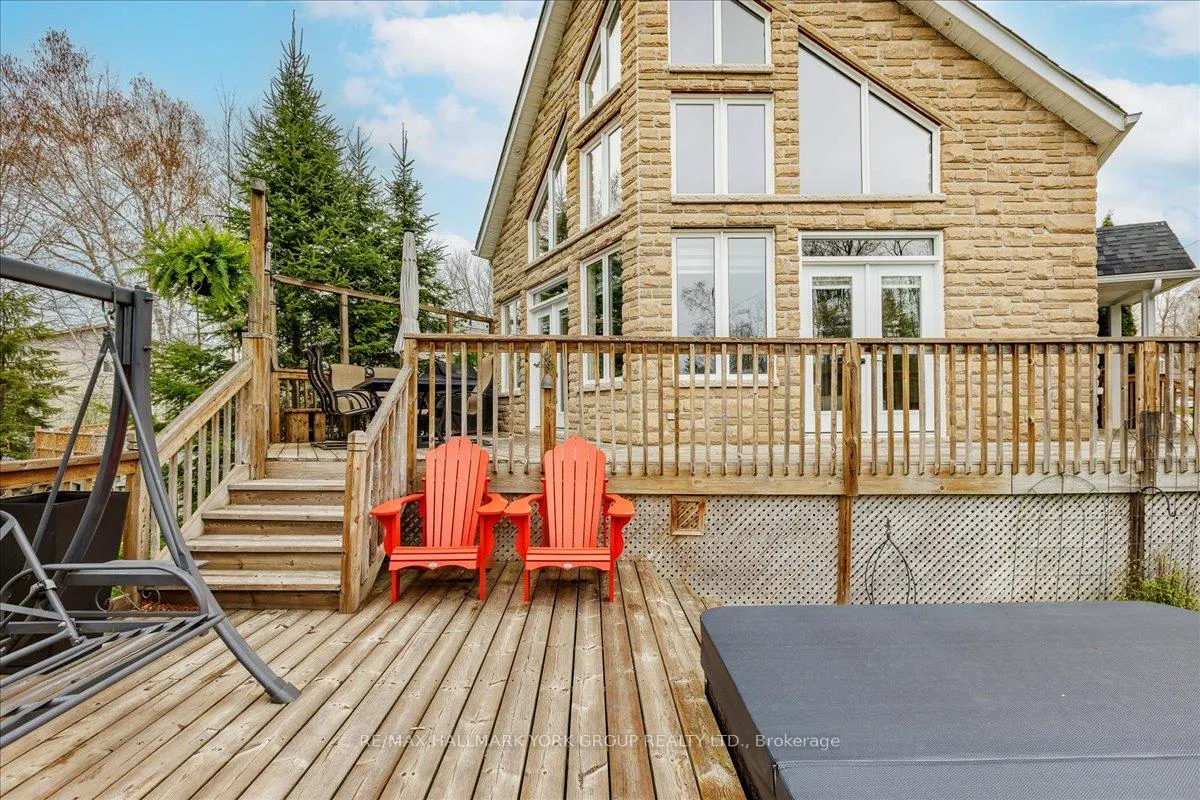 Photo 34 of 94 Riverview Beach Road, Georgina, Pefferlaw — HOMEH
