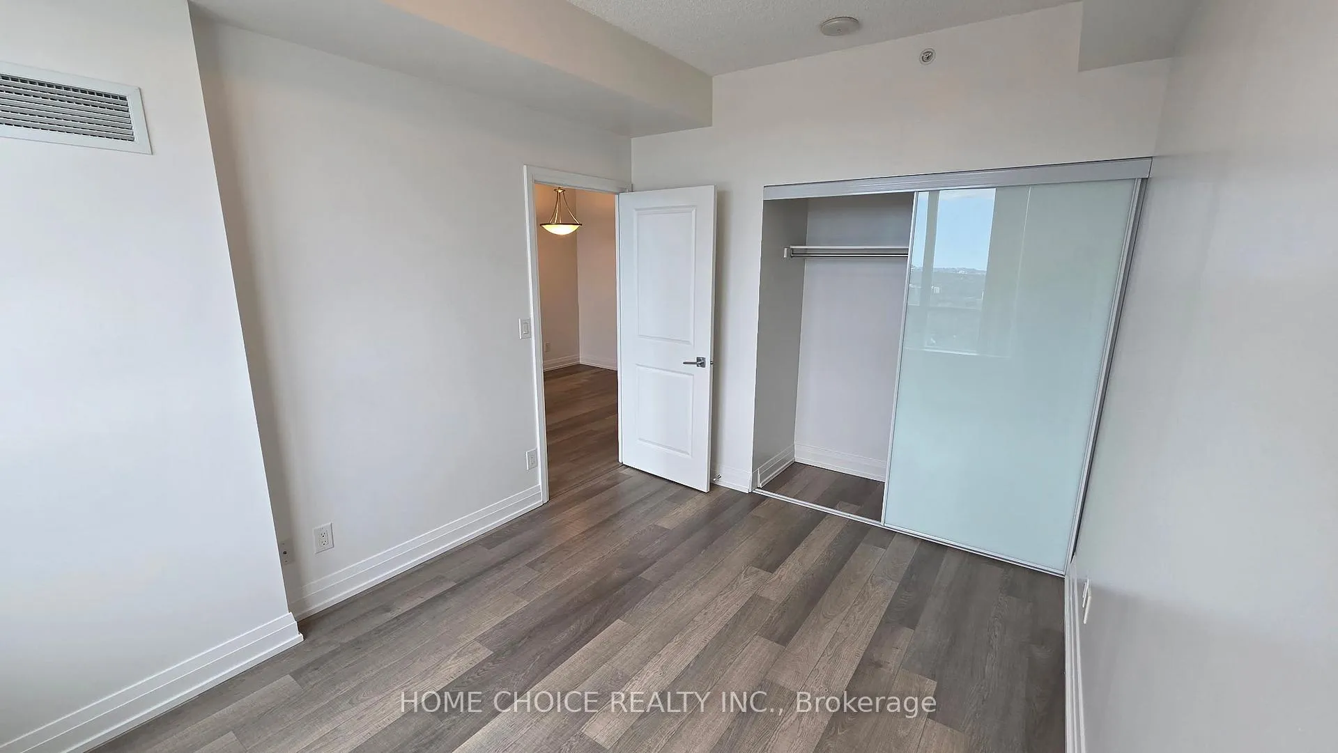 Photo 10 of Unit PH103, 7165 Yonge Street, Markham, Grandview — HOMEH