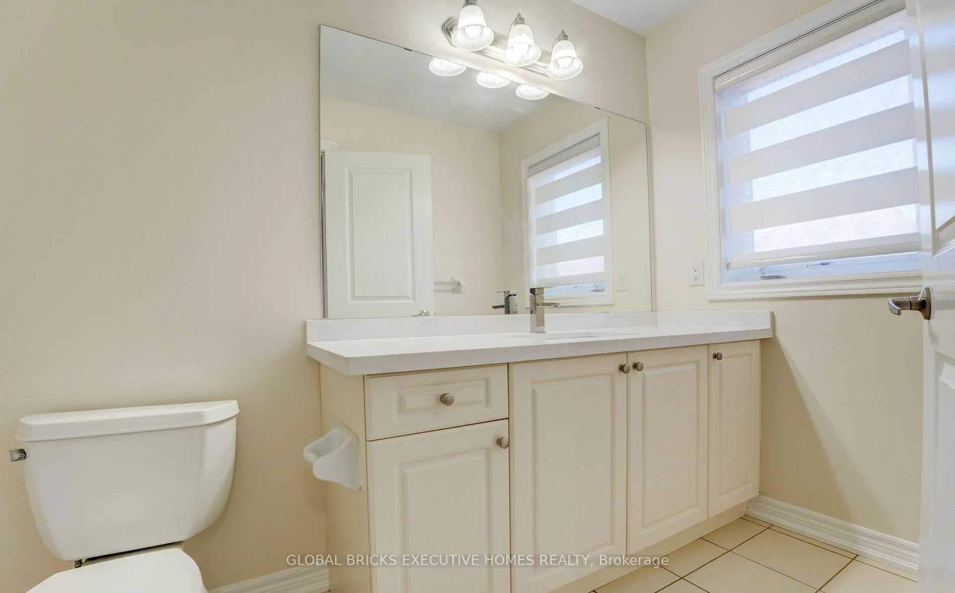 Photo 27 of 33 Antibes Drive, Brampton, Credit Valley — HOMEH