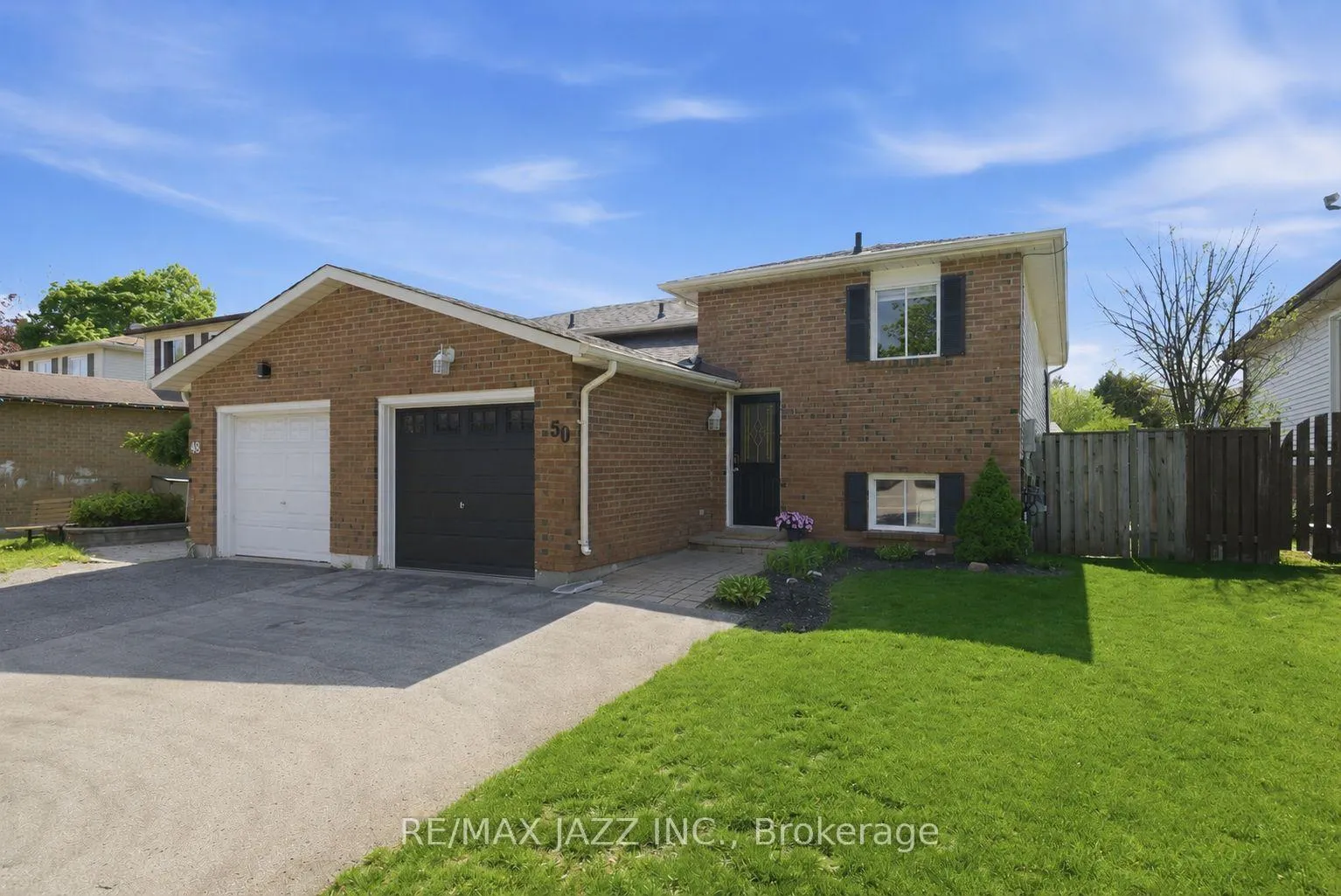 Photo 1 of 50 Hartsfield Drive, Clarington, Courtice — HOMEH