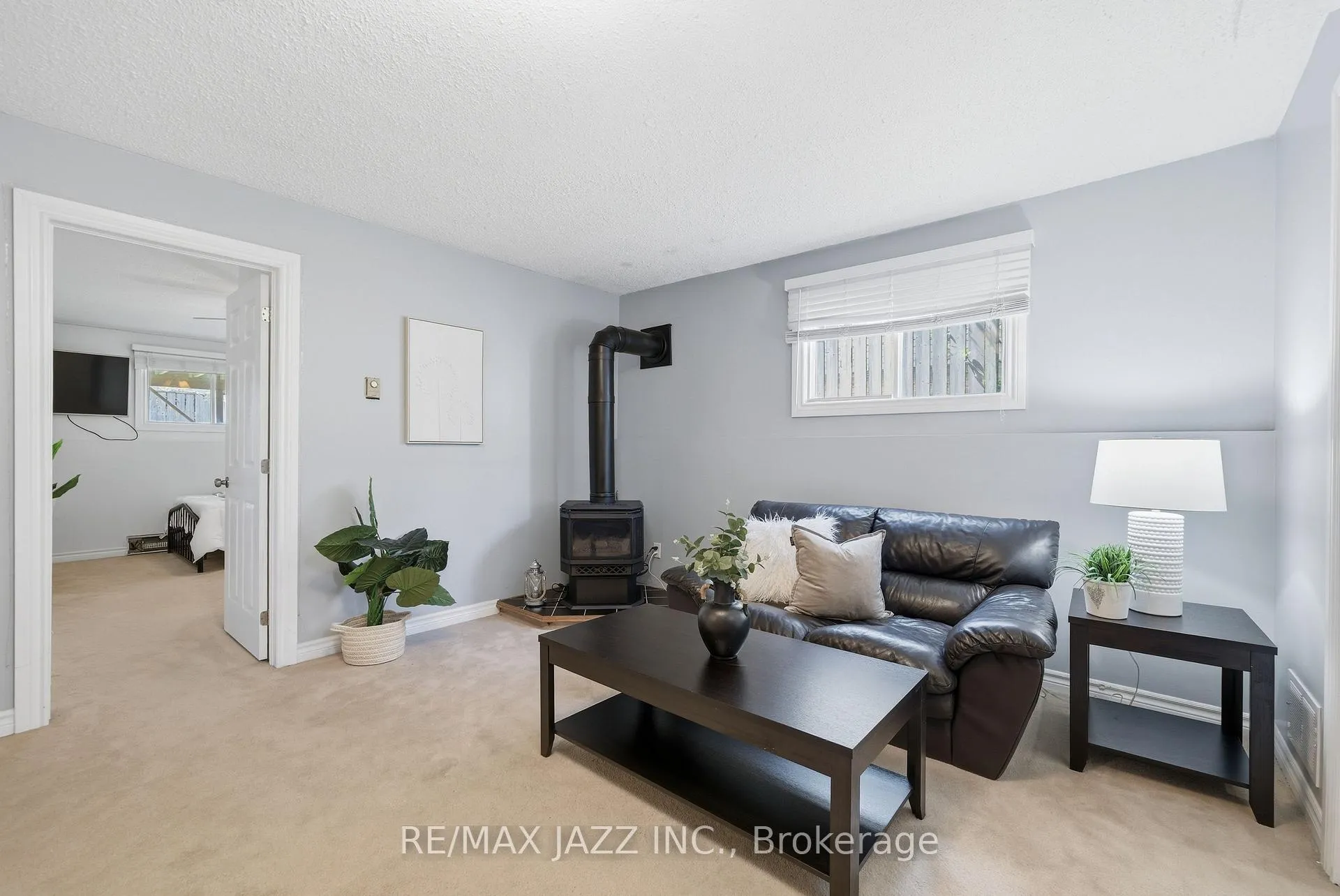 Photo 21 of 50 Hartsfield Drive, Clarington, Courtice — HOMEH