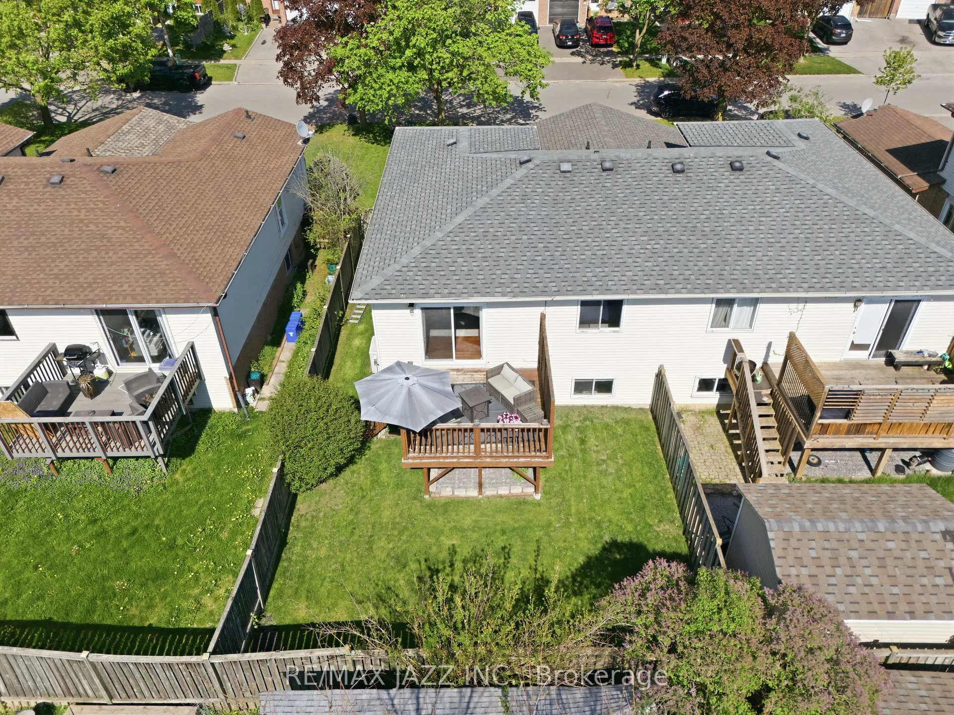 Photo 33 of 50 Hartsfield Drive, Clarington, Courtice — HOMEH