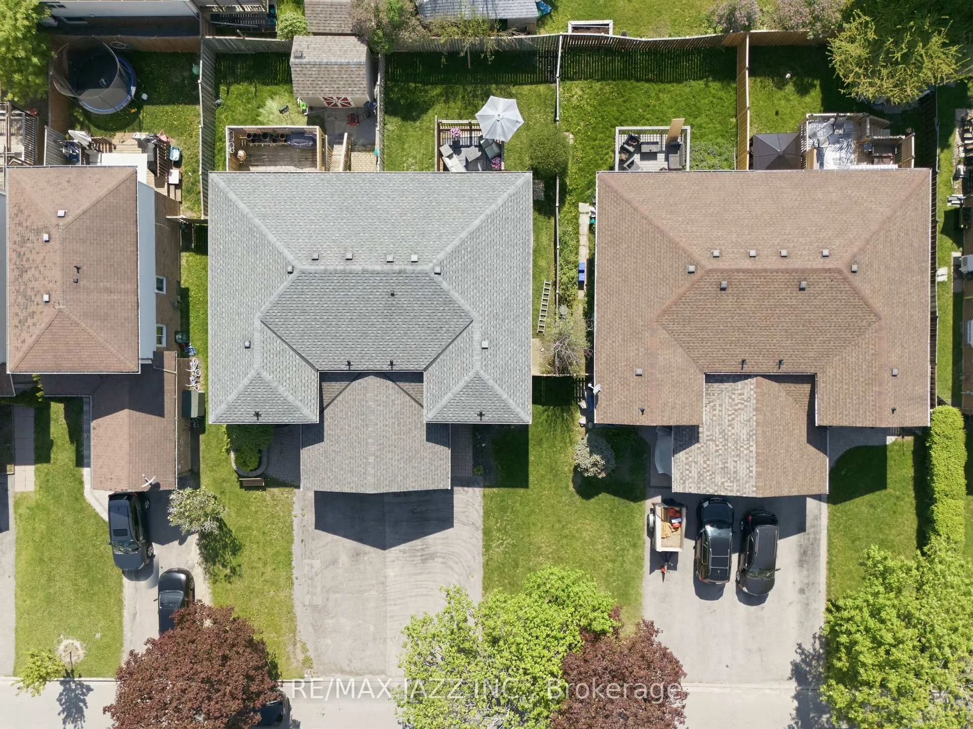 Photo 35 of 50 Hartsfield Drive, Clarington, Courtice — HOMEH