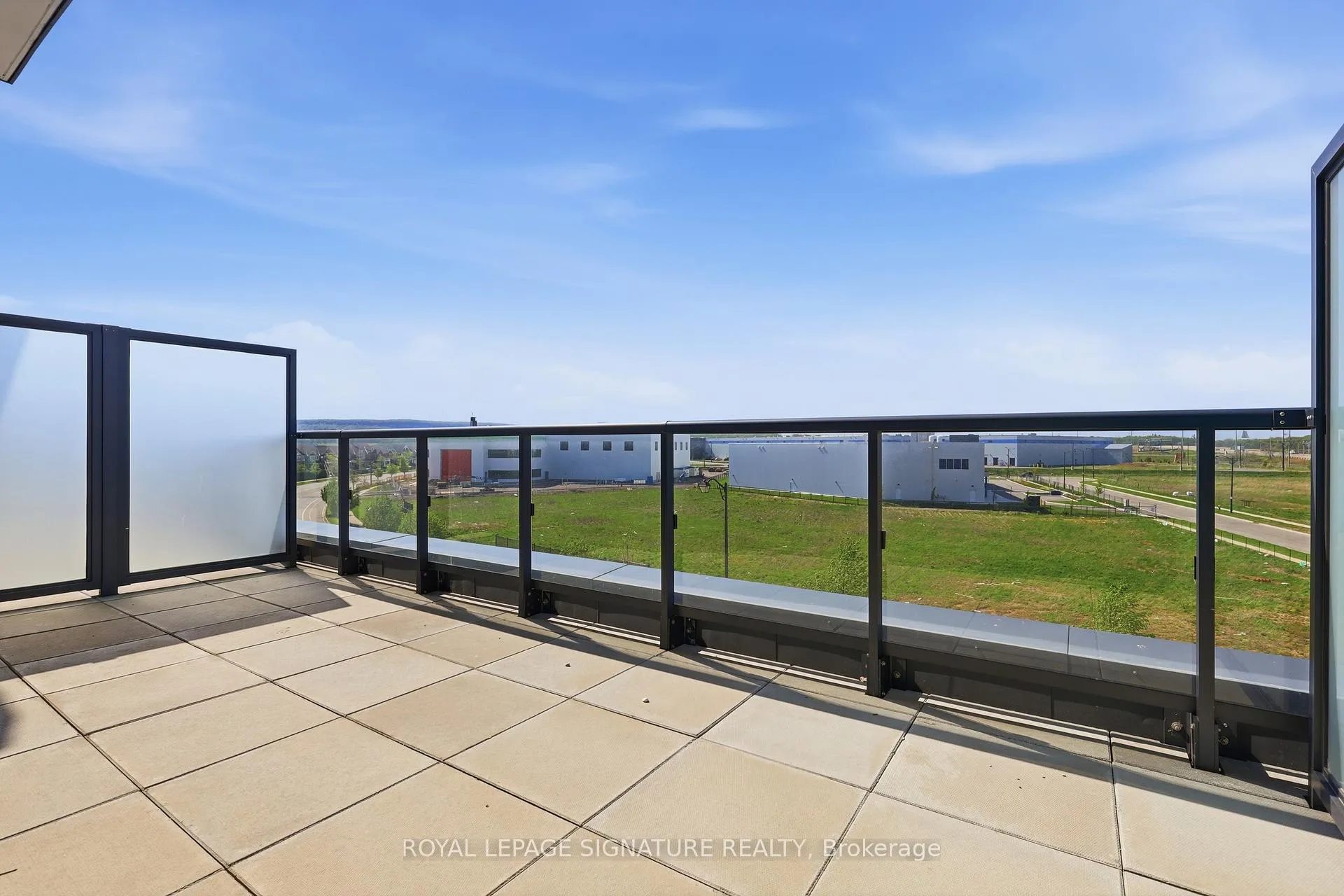Photo 14 of Unit 415, 4853 Thomas Alton Boulevard, Burlington, Alton — HOMEH