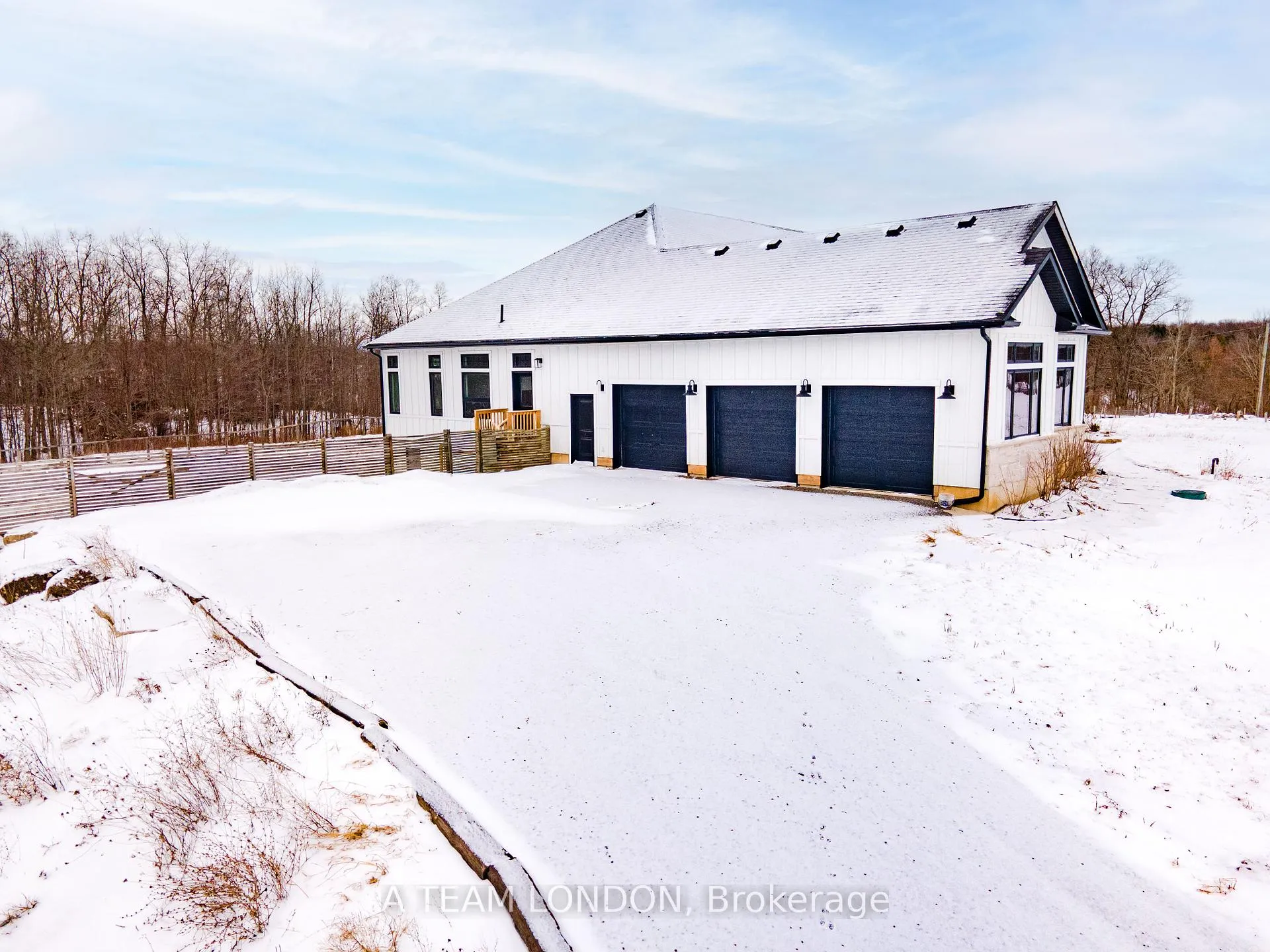 Photo 46 of 21298 Springfield Road, Southwest Middlesex, Rural Southwest Middlesex — HOMEH