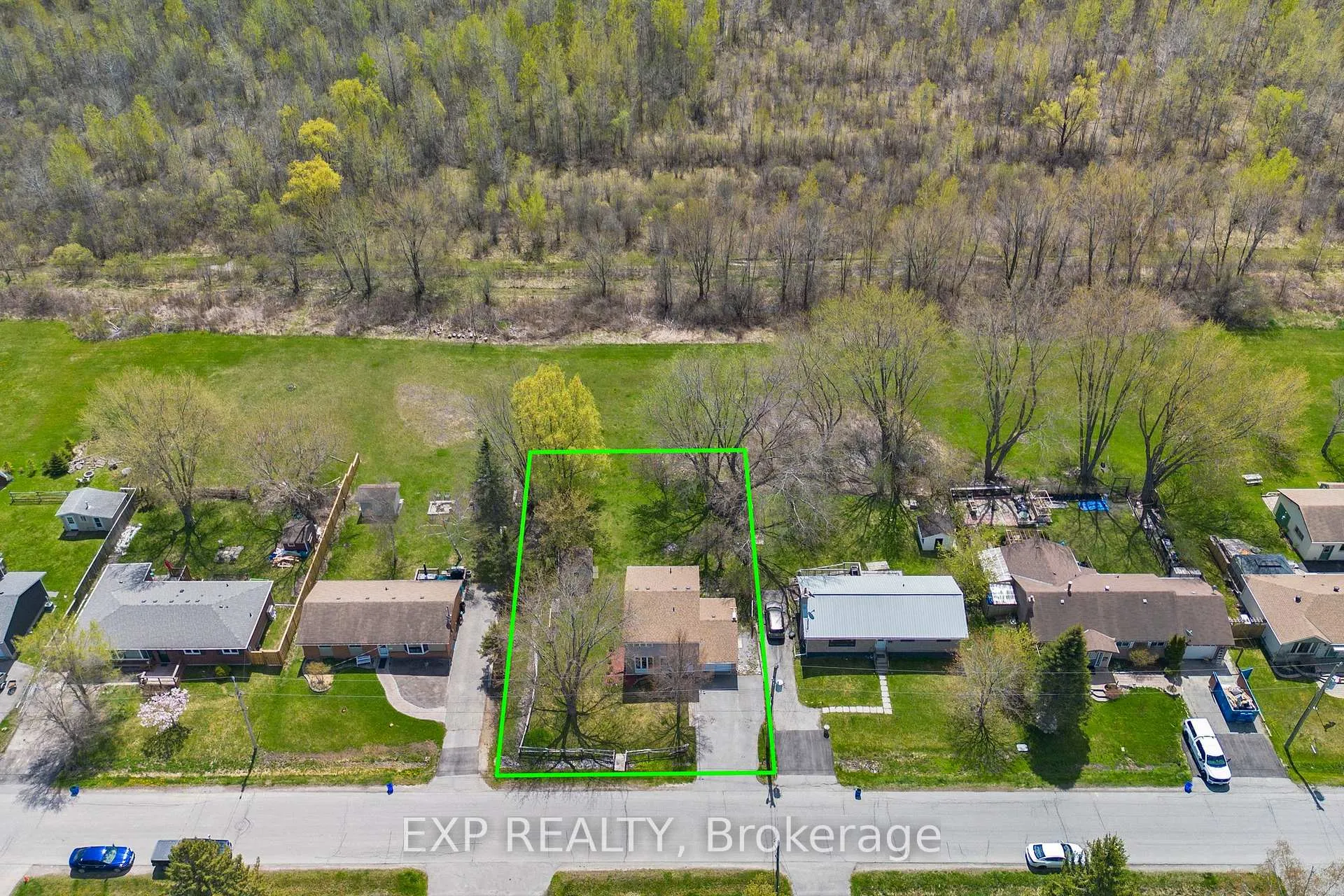 Photo 32 of 367 Adeline Drive, Georgina, Keswick South — HOMEH