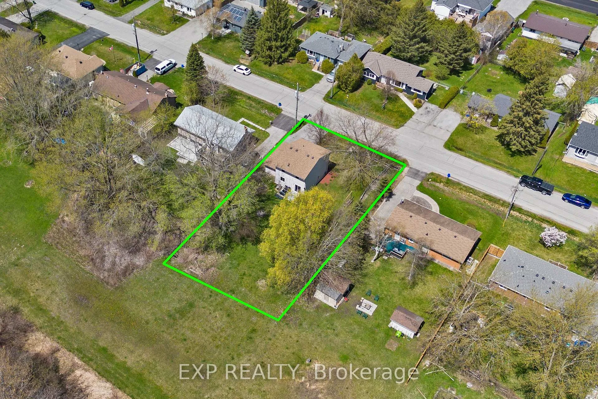 Photo 33 of 367 Adeline Drive, Georgina, Keswick South — HOMEH