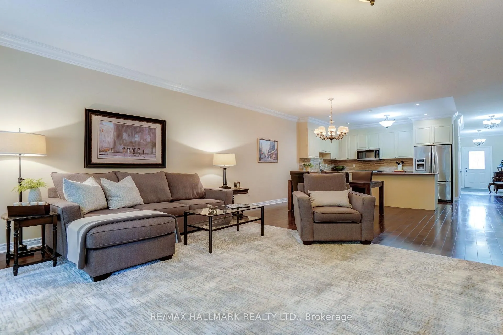 Photo 20 of 48 Fred Barnard Way, Uxbridge — HOMEH