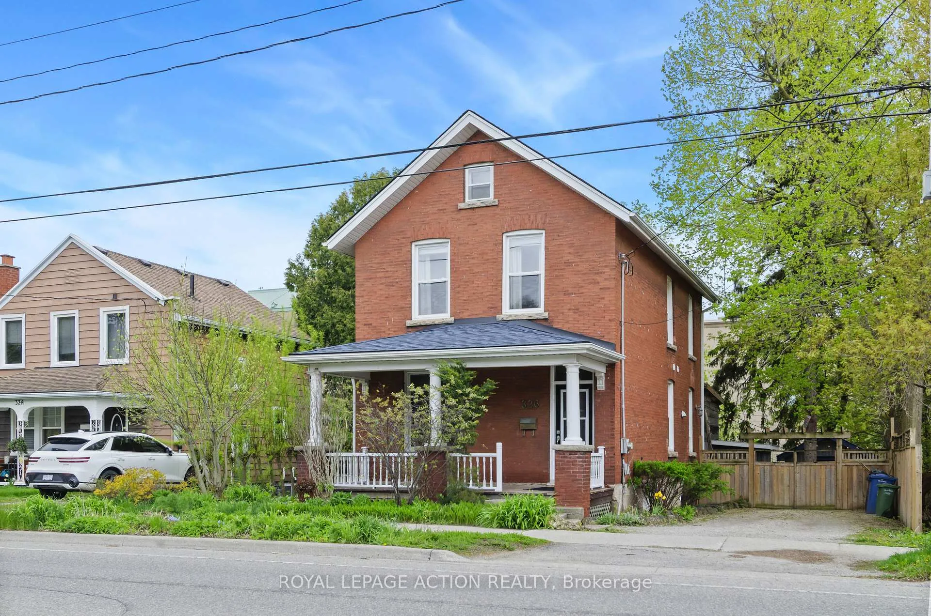 Photo 4 of 326 Waterloo Avenue, Guelph, Junction/Onward Willow — HOMEH