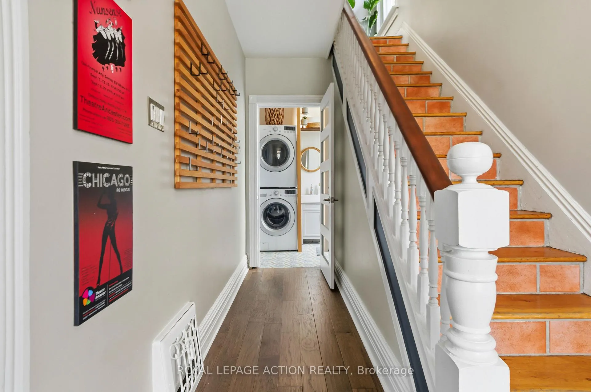 Photo 7 of 326 Waterloo Avenue, Guelph, Junction/Onward Willow — HOMEH