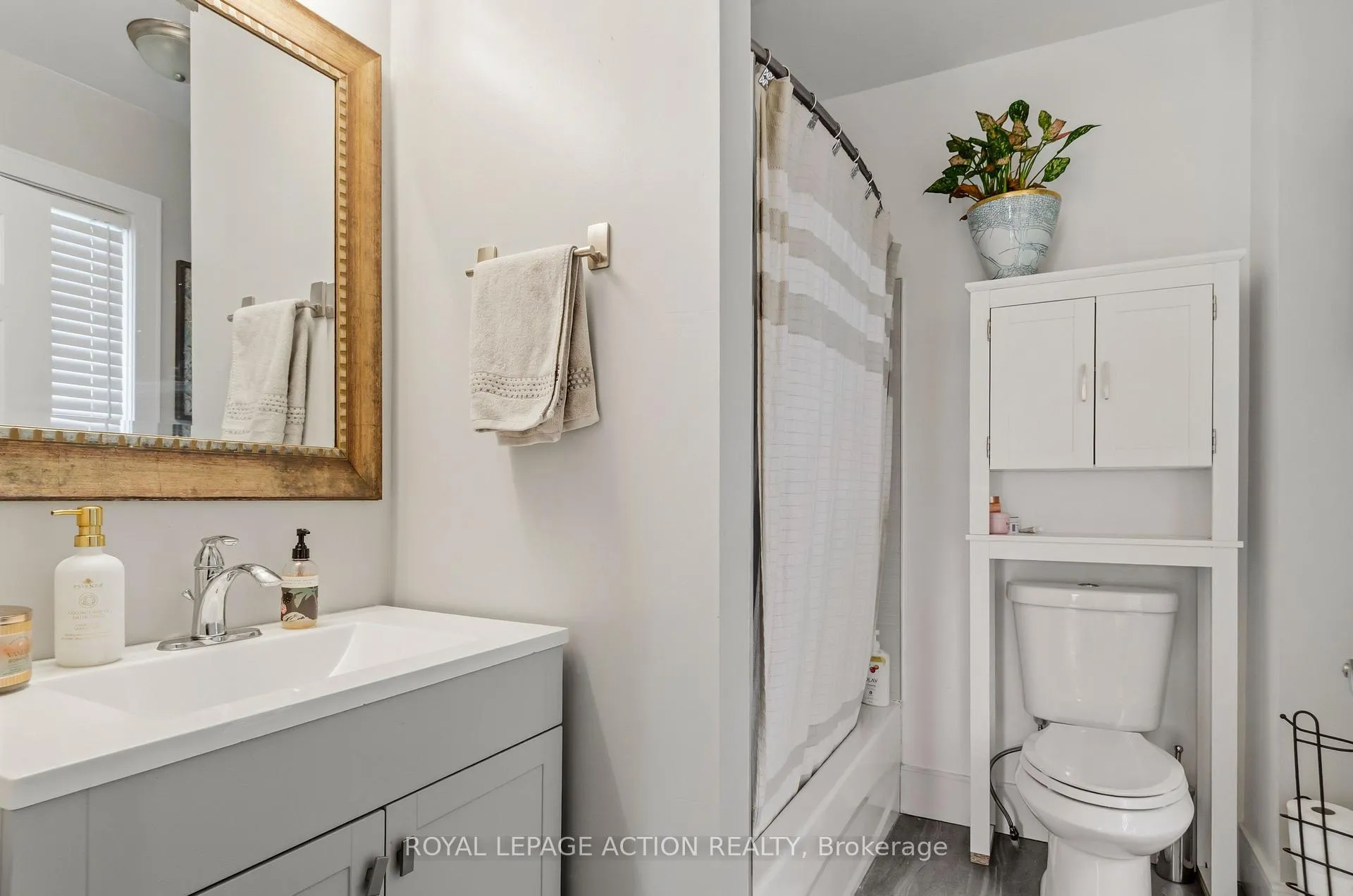 Photo 23 of 326 Waterloo Avenue, Guelph, Junction/Onward Willow — HOMEH