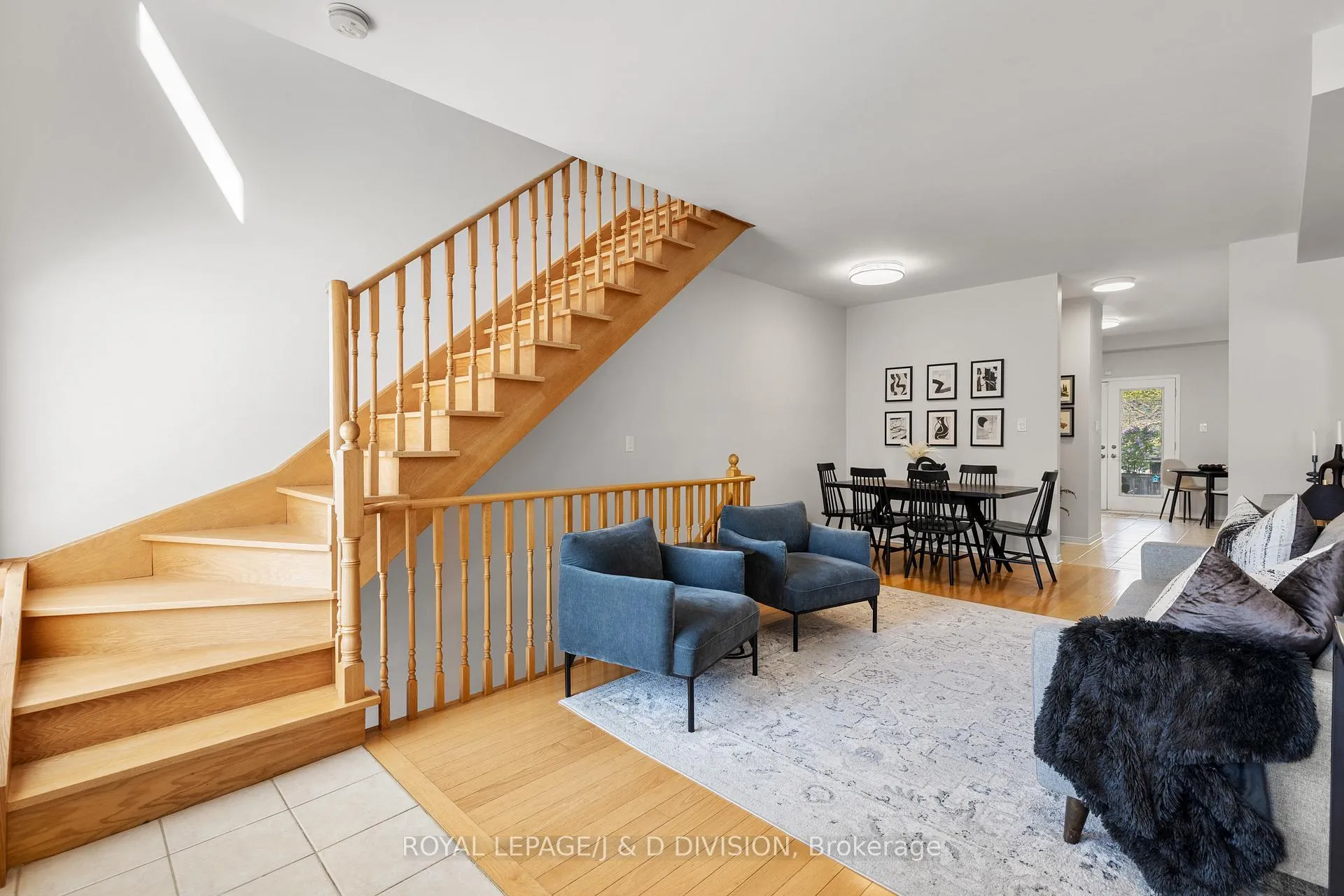Photo 4 of 446 Sammon Avenue, Toronto, Danforth Village-East York — HOMEH