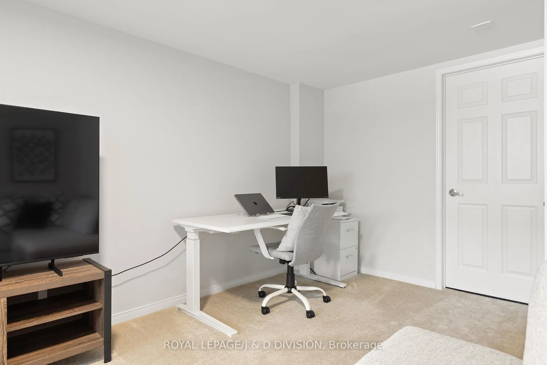 Photo 37 of 446 Sammon Avenue, Toronto, Danforth Village-East York — HOMEH