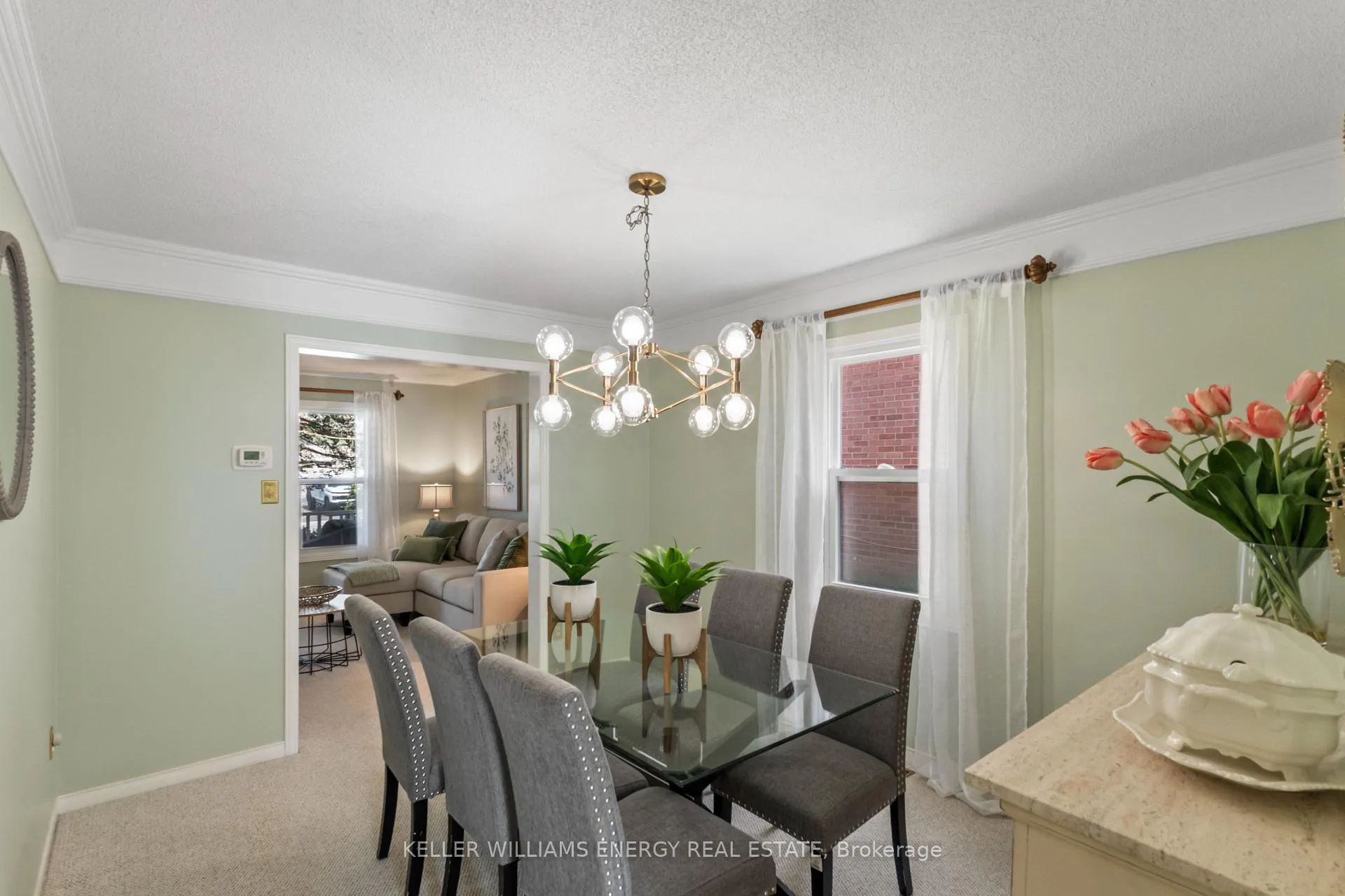 Photo 15 of 74 Centre Road, Uxbridge — HOMEH