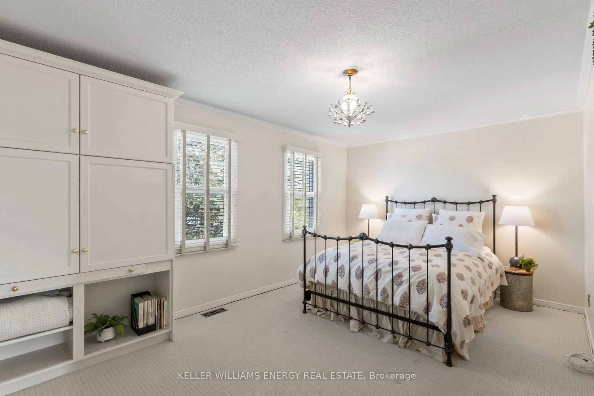 Photo 26 of 74 Centre Road, Uxbridge — HOMEH