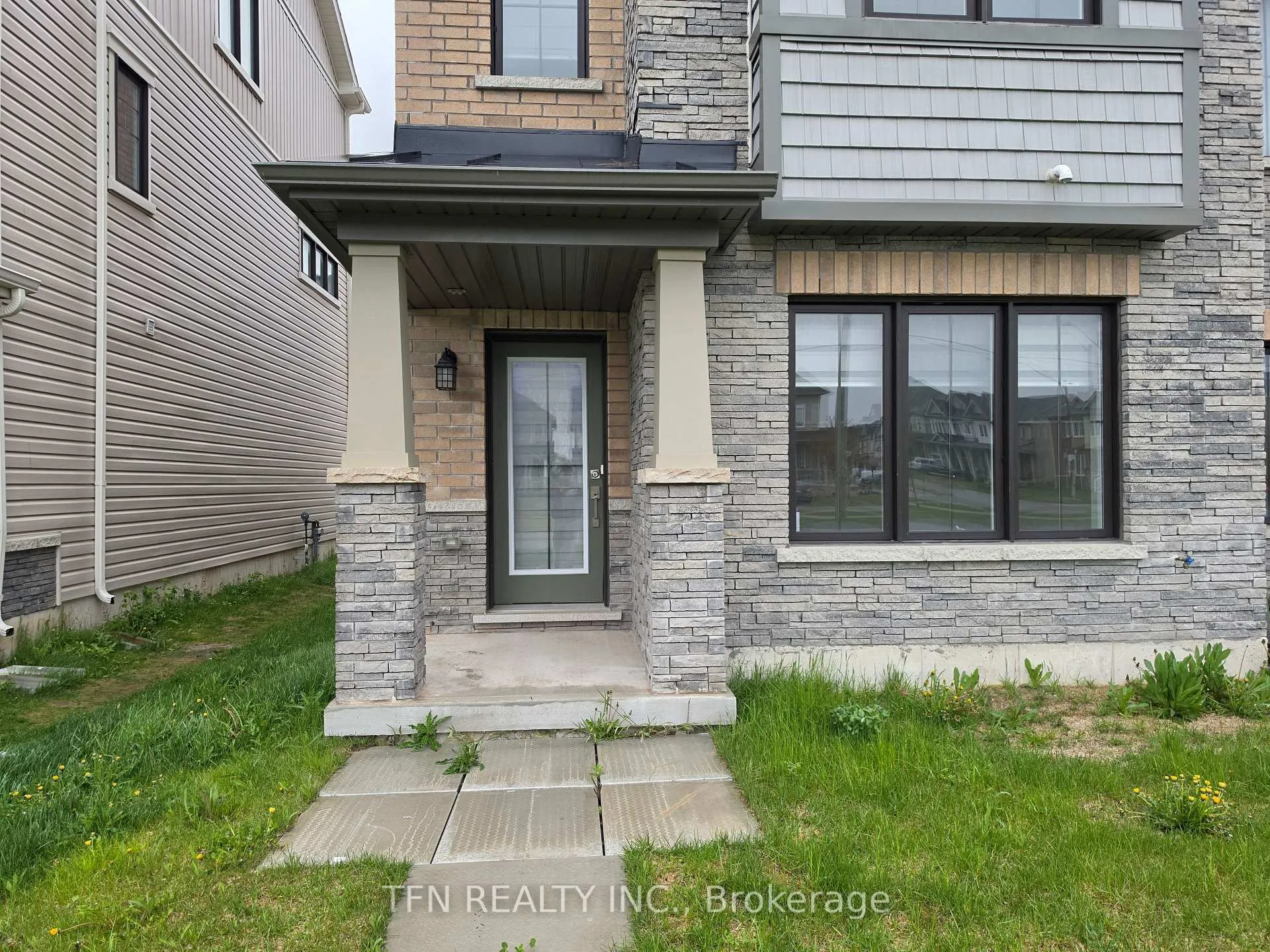 Photo 5 of 231 Melody Lane, Thorold, Thorold Downtown — HOMEH