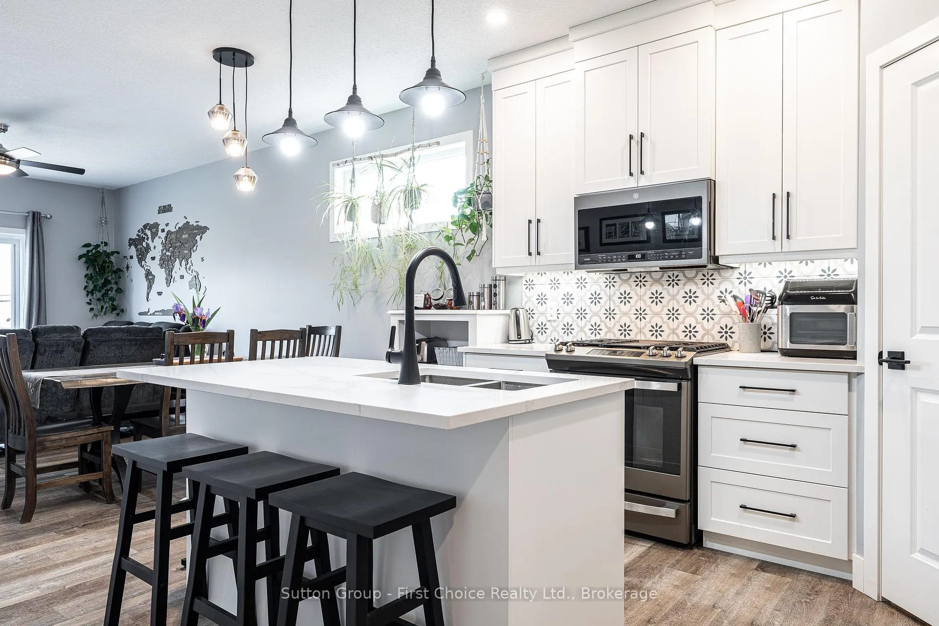 Photo 7 of 135 Egan Avenue, St. Marys — HOMEH