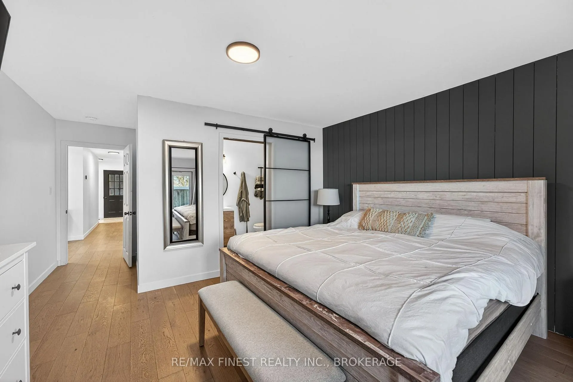 Photo 14 of 2055 Switzerville Road, Loyalist, Lennox and Addington - South — HOMEH