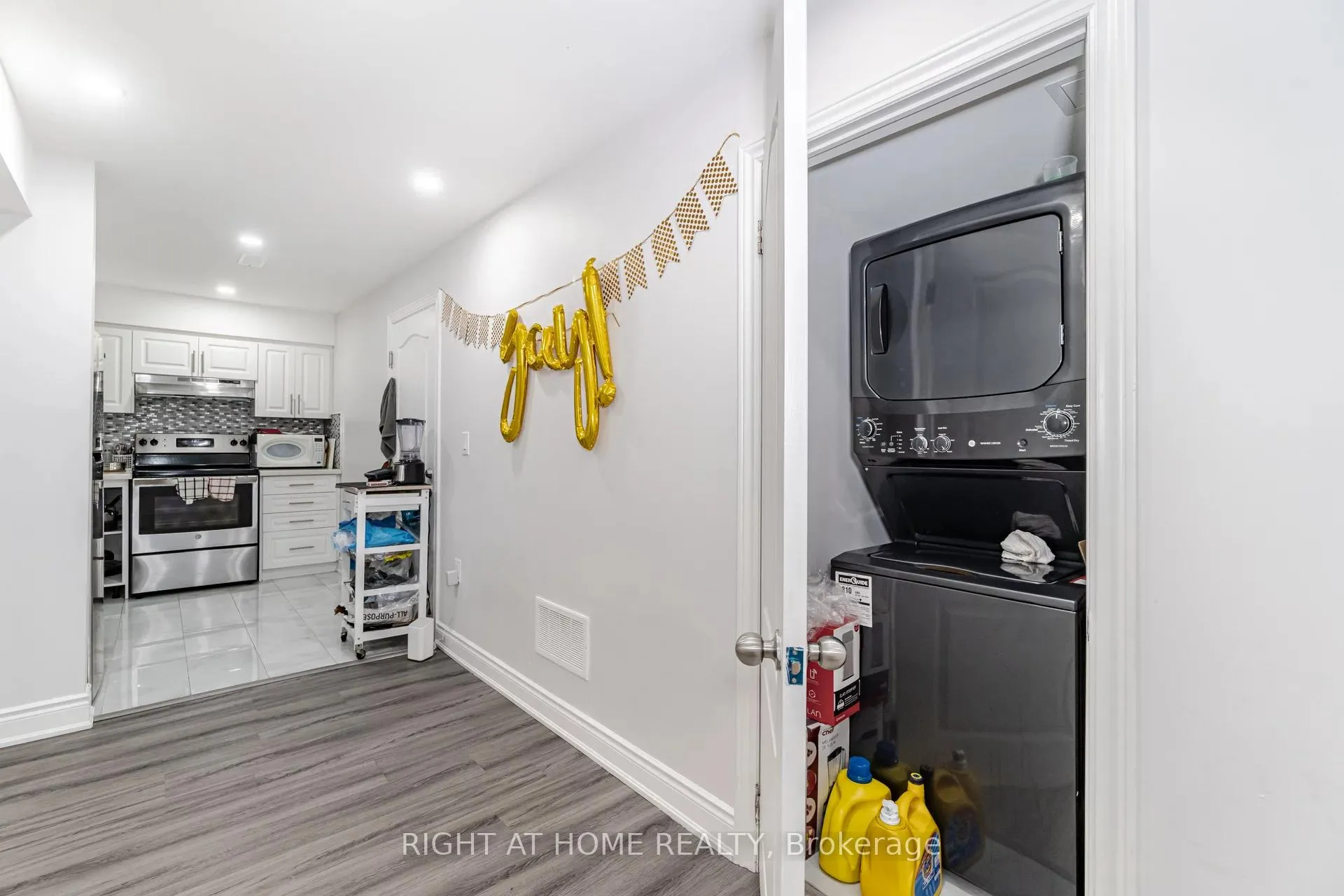 Photo 19 of Unit Lower, 1356 Basswood Crescent, Milton, Cobban — HOMEH