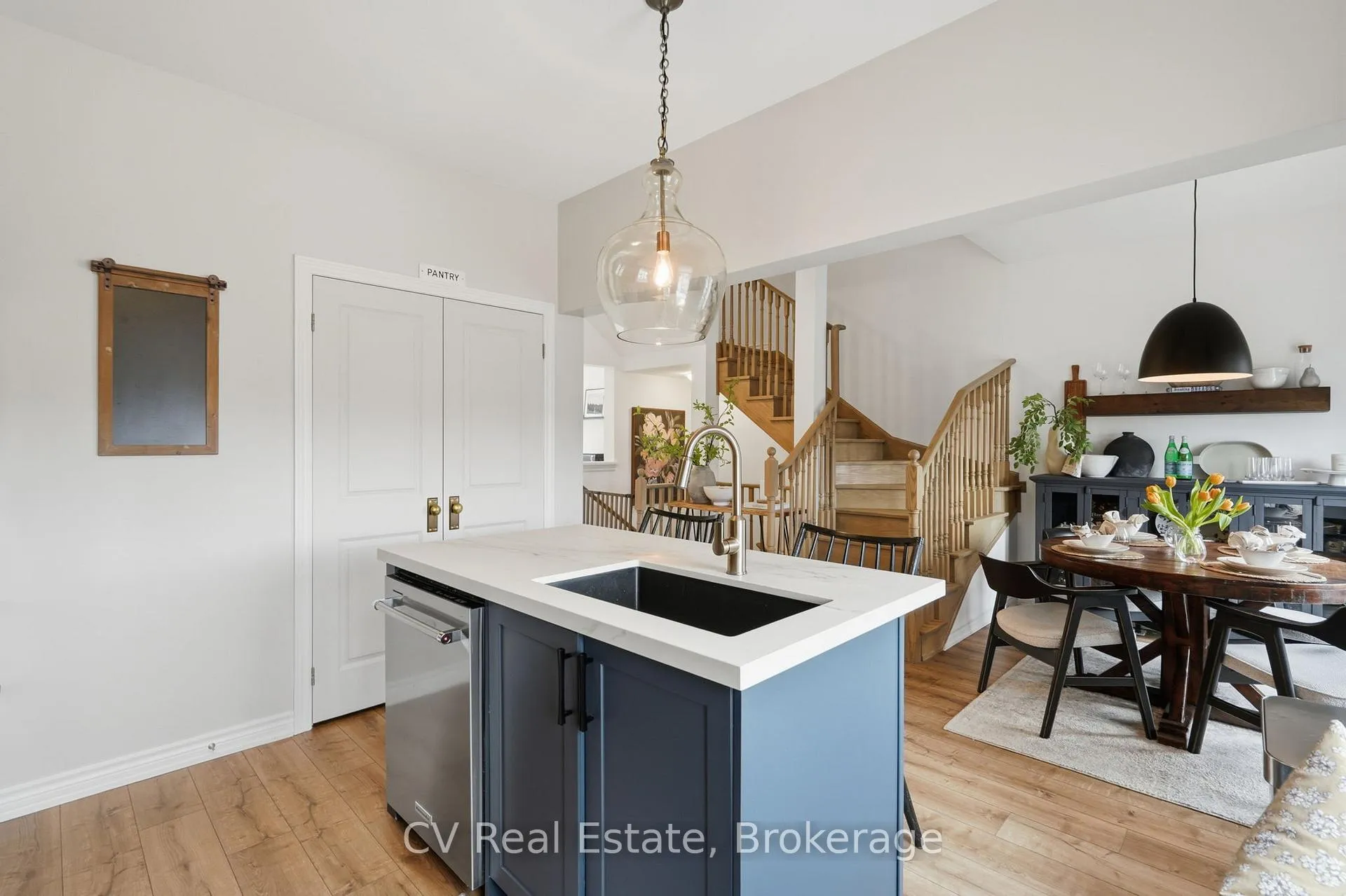 Photo 17 of 57 Harvest Crescent, Barrie, Rural Barrie Southeast — HOMEH