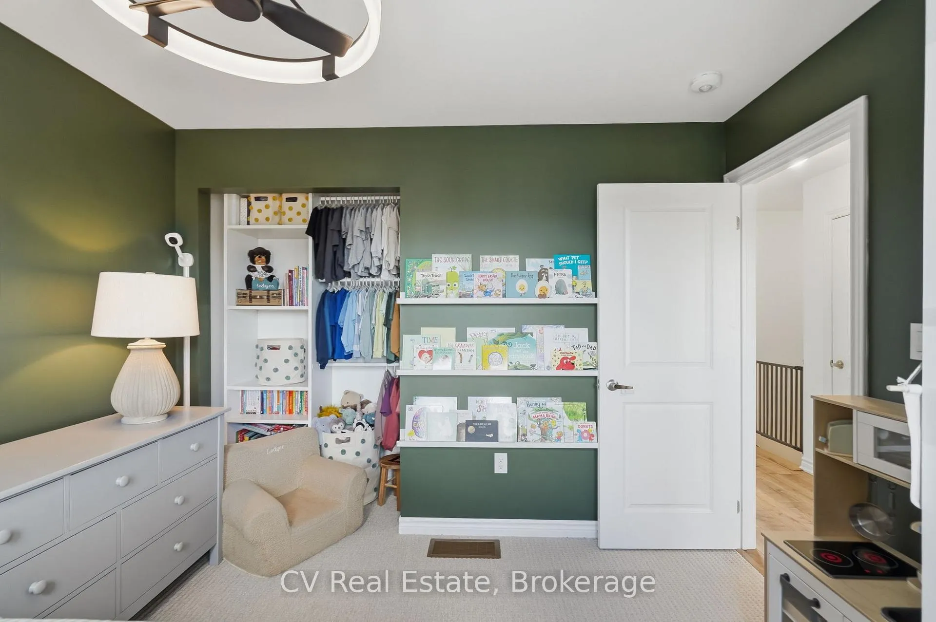Photo 36 of 57 Harvest Crescent, Barrie, Rural Barrie Southeast — HOMEH