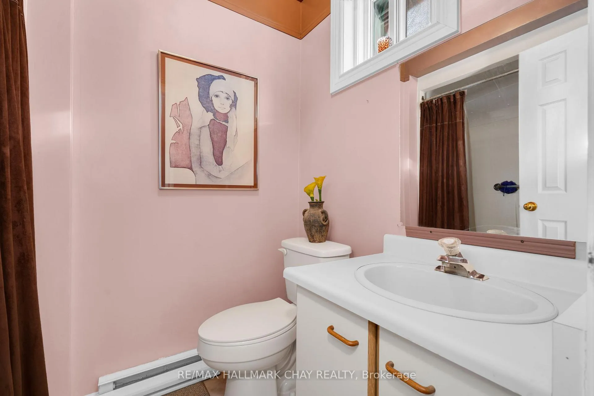 Photo 14 of Unit 3, 355 Blake Street, Barrie, North Shore — HOMEH