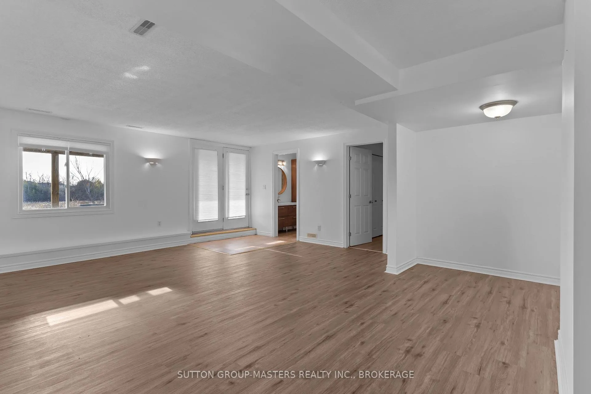 Photo 35 of 679 Melrose Street, Kingston, East Gardiners Rd — HOMEH