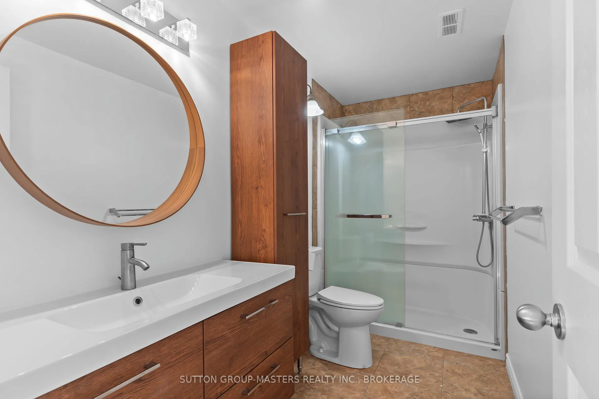 Photo 41 of 679 Melrose Street, Kingston, East Gardiners Rd — HOMEH