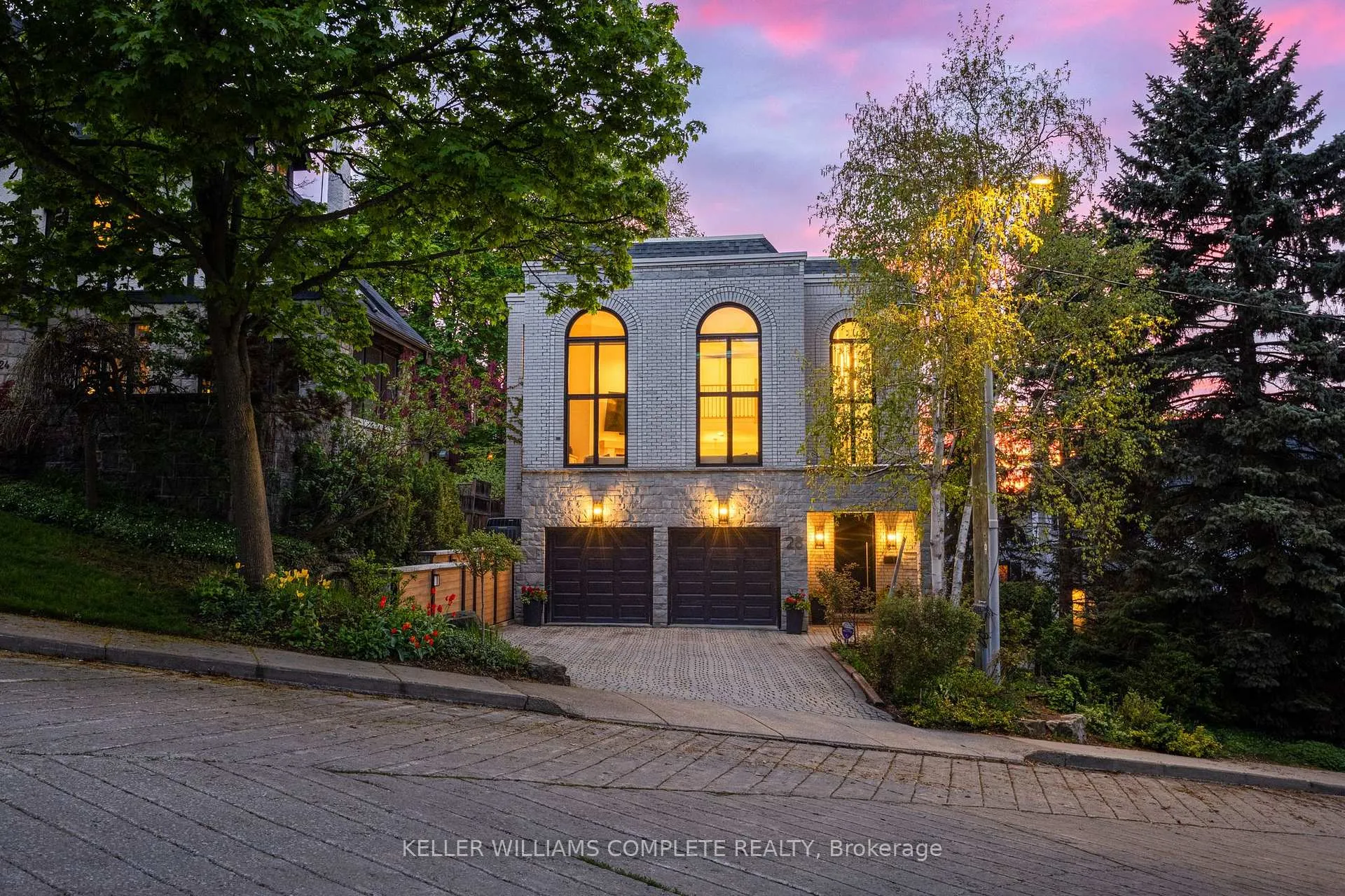 Photo 1 of 28 Undercliffe Avenue, Hamilton, Durand — HOMEH