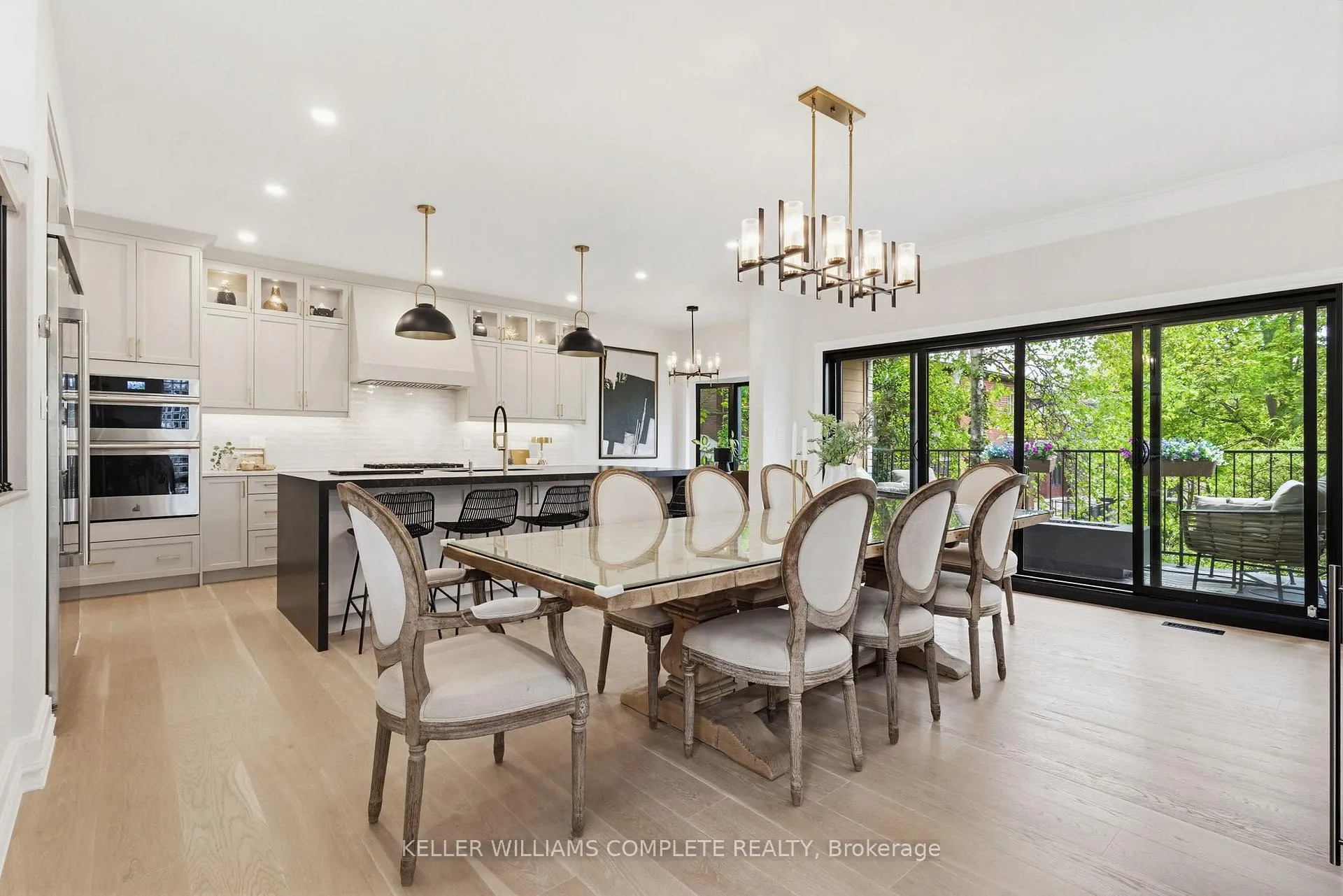 Photo 9 of 28 Undercliffe Avenue, Hamilton, Durand — HOMEH