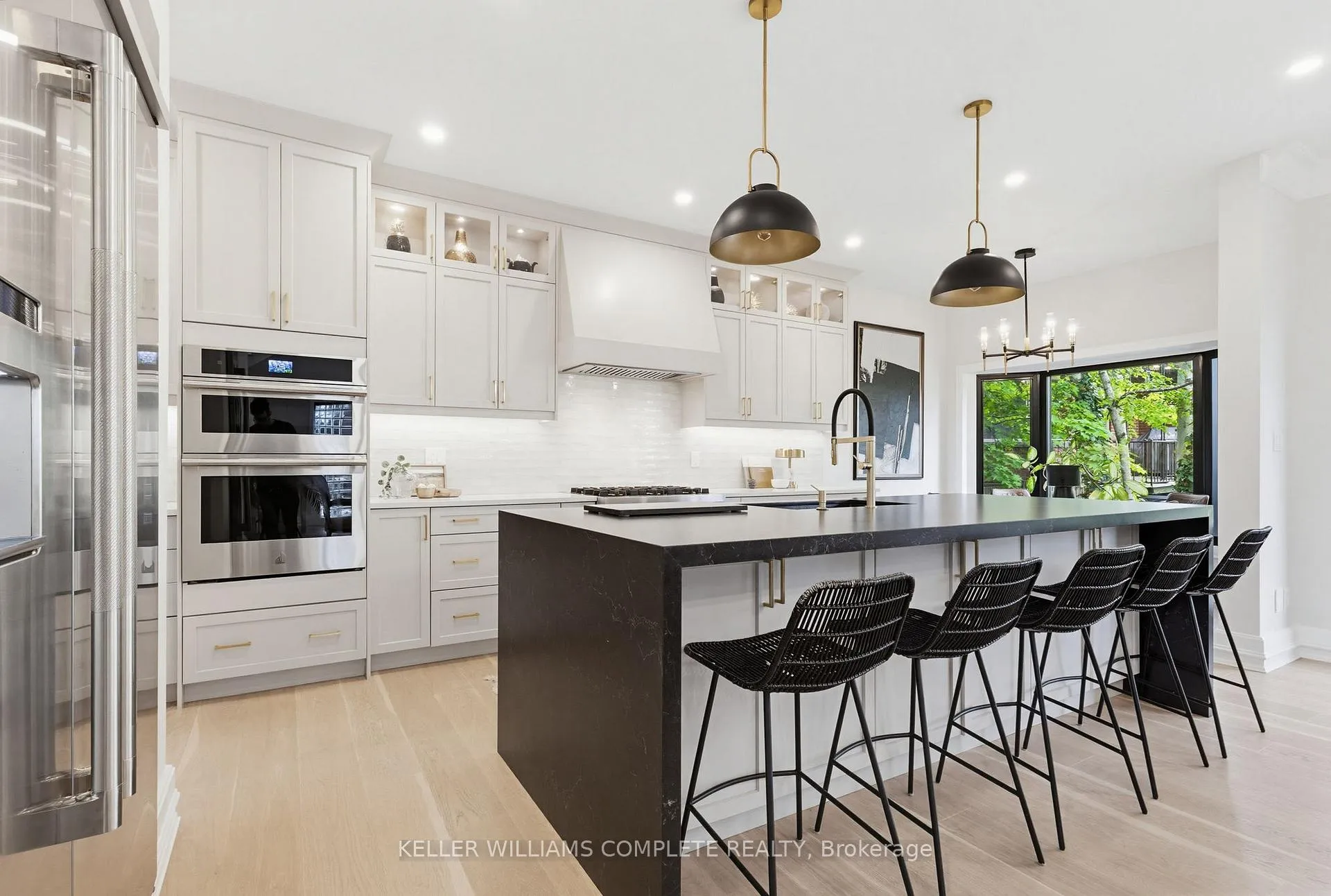 Photo 10 of 28 Undercliffe Avenue, Hamilton, Durand — HOMEH