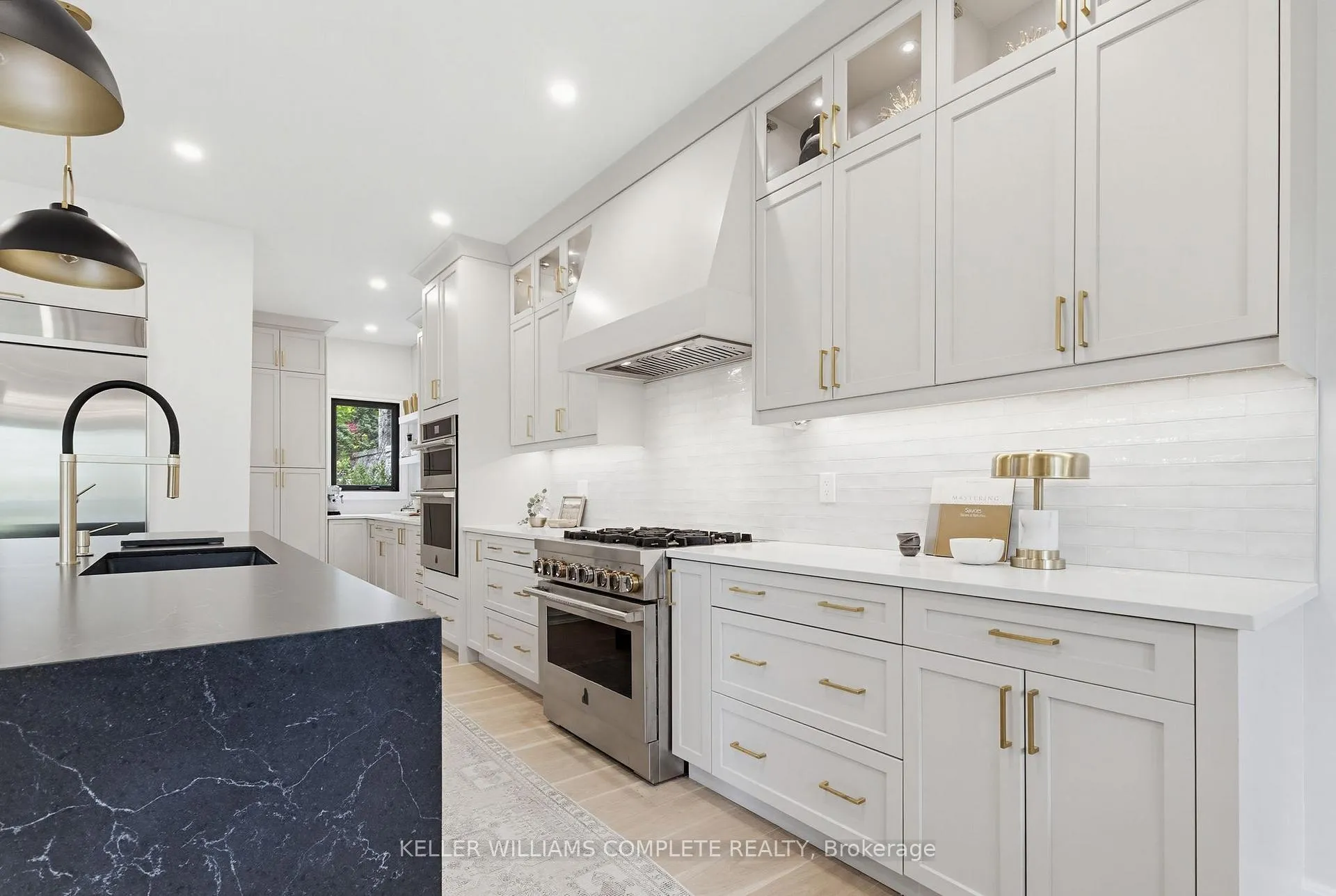 Photo 12 of 28 Undercliffe Avenue, Hamilton, Durand — HOMEH