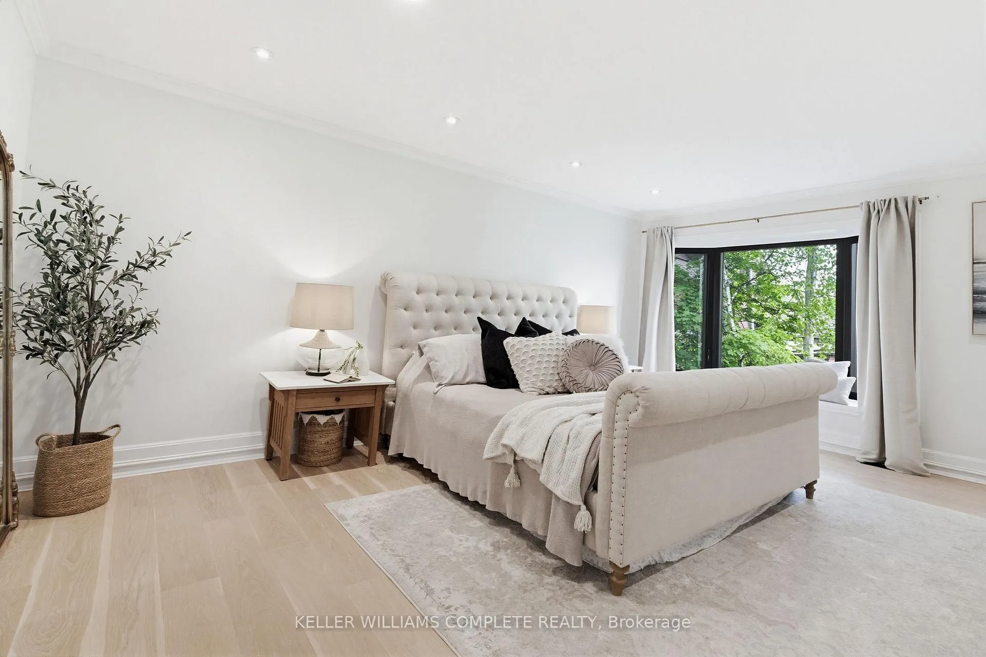 Photo 24 of 28 Undercliffe Avenue, Hamilton, Durand — HOMEH
