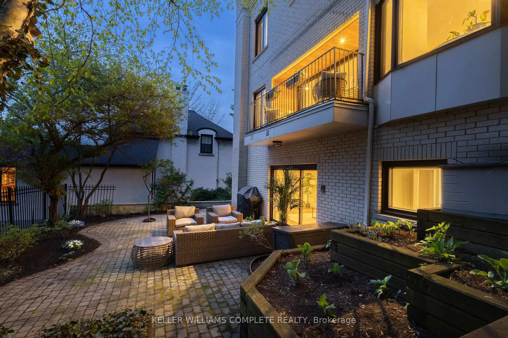 Photo 43 of 28 Undercliffe Avenue, Hamilton, Durand — HOMEH