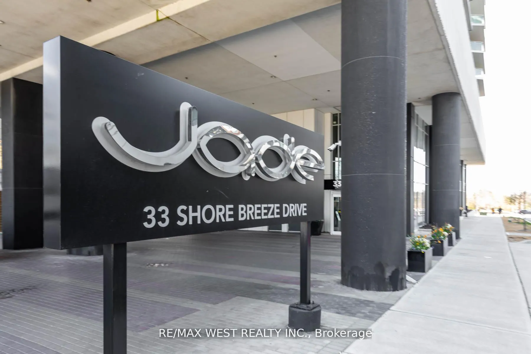 Photo 34 of Unit 802, 33 Shore Breeze Drive, Etobicoke, Mimico — HOMEH