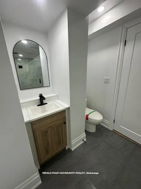 Photo 6 of Unit Bsmt, 12 Kemano Road, Aurora, Aurora Heights — HOMEH