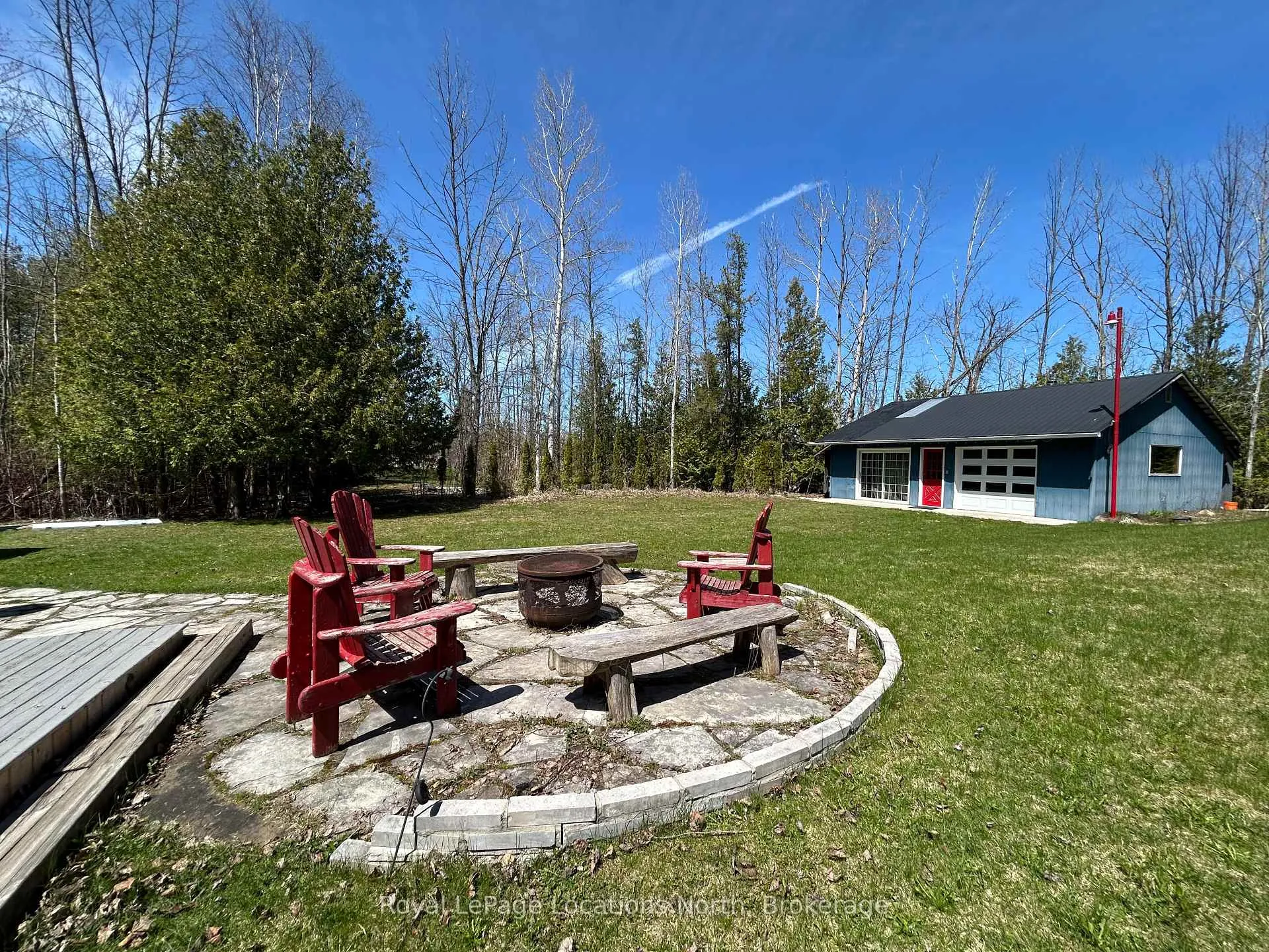 Photo 15 of 64 Silver Creek Drive, Collingwood — HOMEH