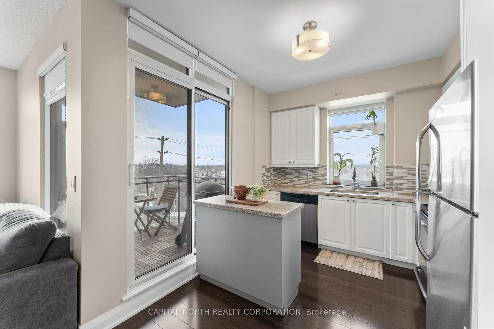 Photo 11 of Unit 518, 12 Woodstream Boulevard, Vaughan, Vaughan Grove — HOMEH
