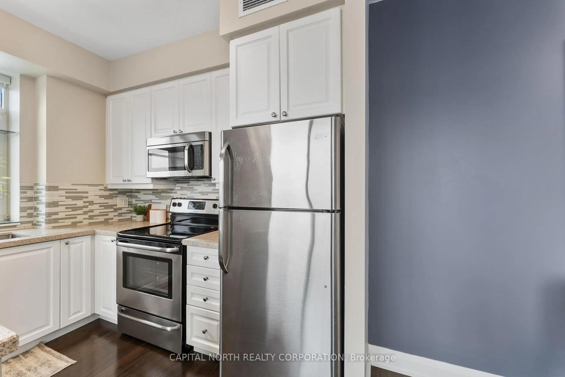 Photo 15 of Unit 518, 12 Woodstream Boulevard, Vaughan, Vaughan Grove — HOMEH