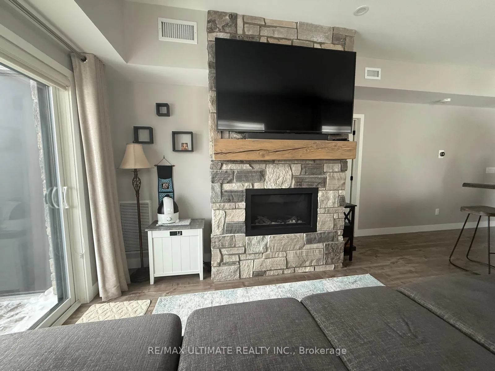 Photo 3 of Unit 207, 11 Beausoleil Lane, Blue Mountains — HOMEH